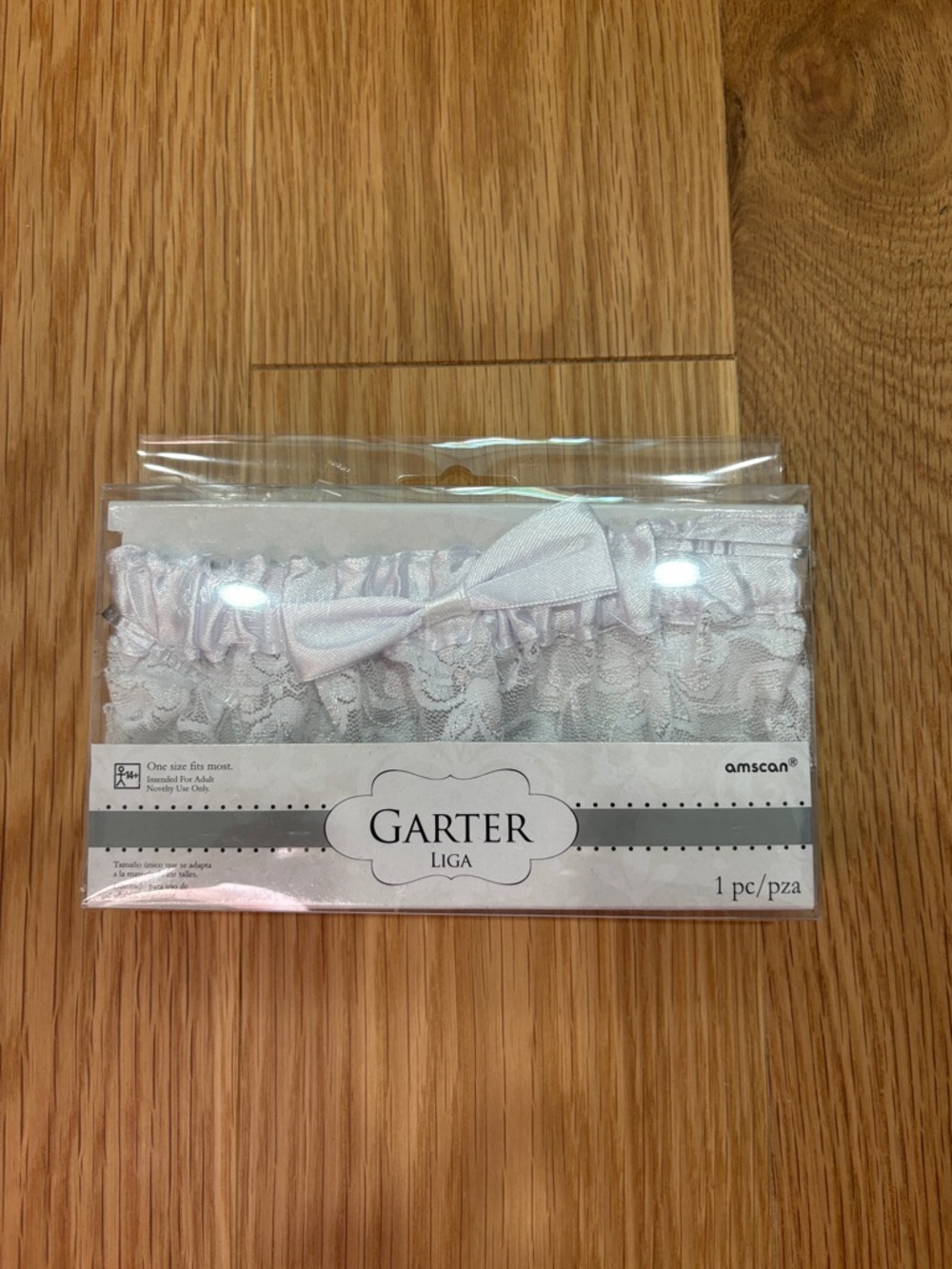 NWT Amscan White Lace Bridal Garter w/ Satin Bow Wedding Bride Accessory